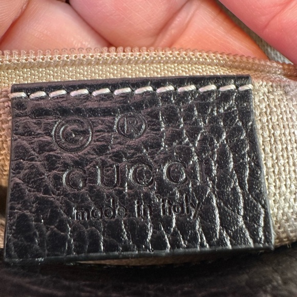 Gucci Interlocking G grained calfskin gold HDW top handle detachable strap COA - Picture 16 of 17